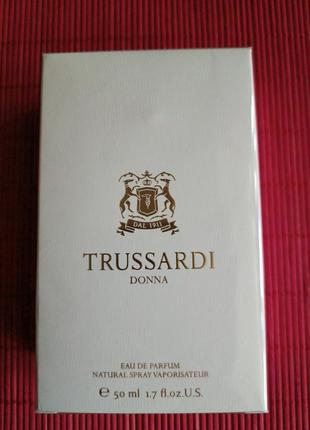 Женская парфюмированная вода trussardi donna 50m