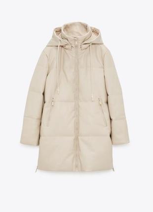 Зимова курточка zara