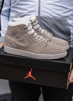 Nike air jordan 1 retro кроссовки