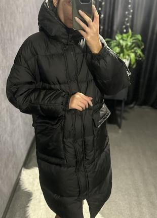 Зимова куртка пуховик пальто
