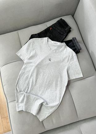 Футболка сalvin klein