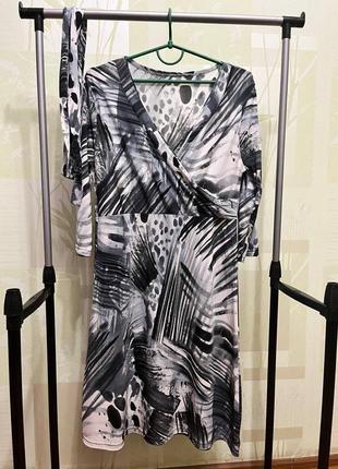 Платье с поясом, платье