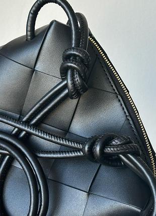 Шкіряна плетена сумка крос-боді bv