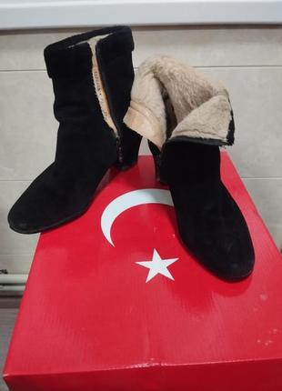 Женские полусапожки на меху