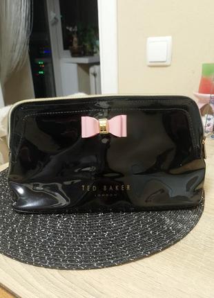 Ted baker косметичка