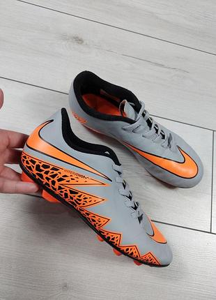 Бутси шипшини nike hypervenom
