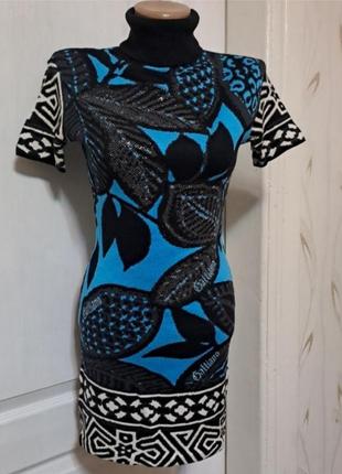 Италия  galliano  платье  из  ангоры.