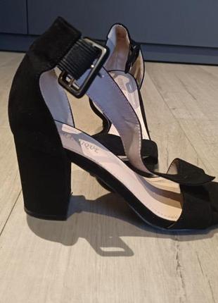 Diamantique черные замшевые туфли