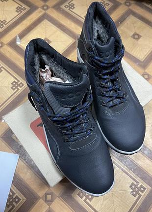 Чоловічі зимові шкіряні черевики