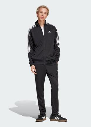 Черный мужской спортивный костюм с ломпасами tour adidas original
