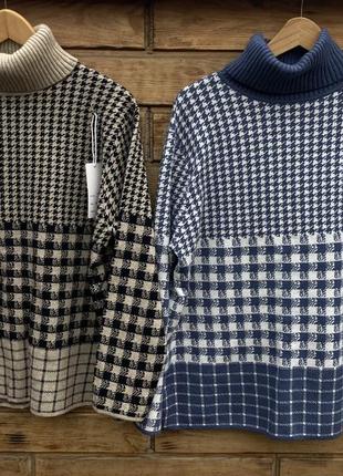 Женский теплый свитер с горлом