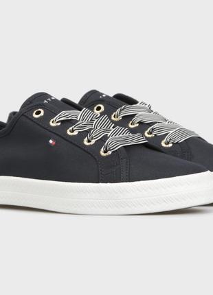 Оригинальный.фирменные,женские кеды essential sneaker tommy hilfiger