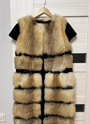 Шуба из меха лисиц, безрукавка нутрия