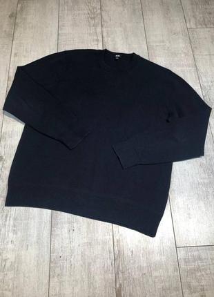 Мужской свитер плотный uniqlo