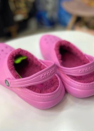 Тапки с мехом crocs