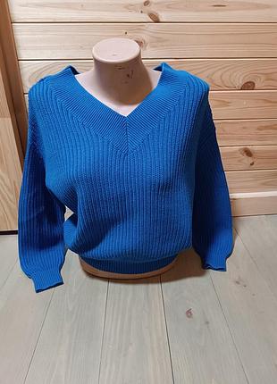 Свитер женский