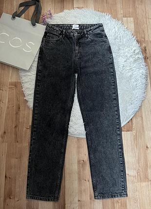 Джинсы прямые