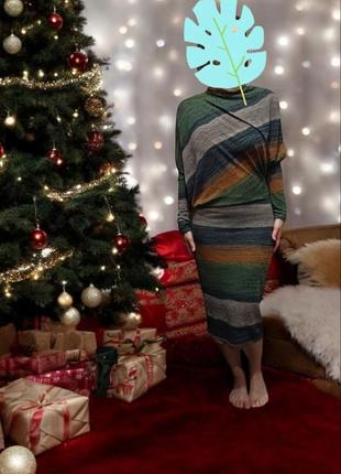 Тепла жіноча сукня