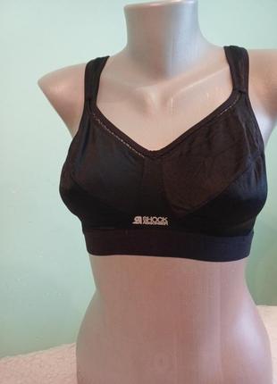 Бюстгальтер