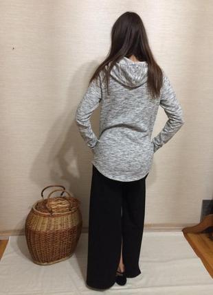 Жіноче сіре худі 2