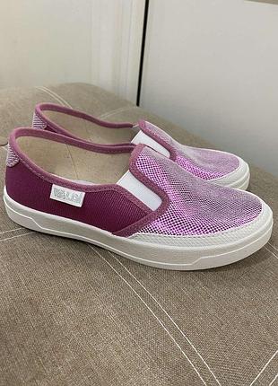 Тапочки обуви валди waldi