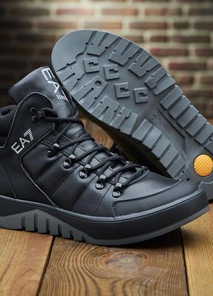 Молодіжні зимові черевики з натуральної шкіри чорного кольору в-72