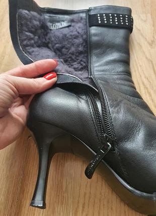 Зимові чобітки з люксової шкіри овчина замш стрази