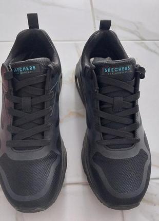 Чоловічі кросівки skechers