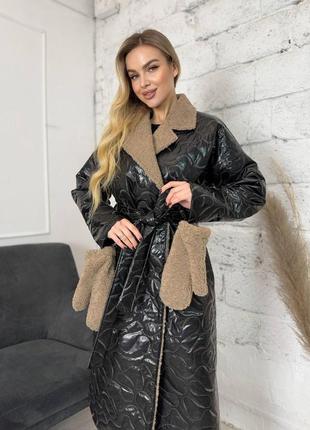 Пальто зимнее на утеплении
водоотталкивающая лаковая ткань, стеганая на утеплителе силикон плотностью 200.