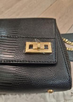 Новая guess сумкаизнаcy croc flap shoulder bag hwcb8494190 черный5 фото
