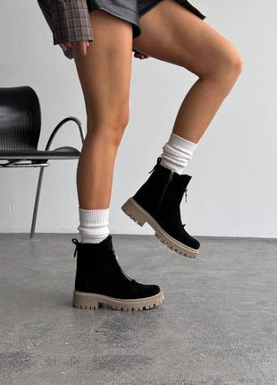 Зимние ботинки из натуральной замши4 фото