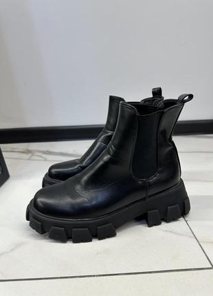 Зимові черевики 38р