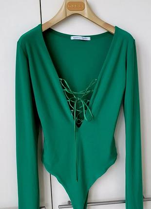 Боди со шнуровкой