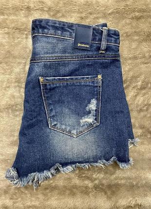 Стильные джинсовые шорты с потертостями от stradivarius8 фото
