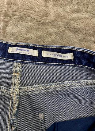 Стильные джинсовые шорты с потертостями от stradivarius3 фото