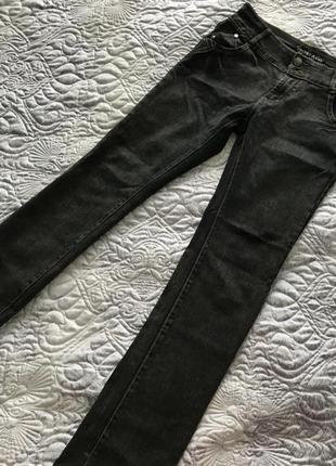 Трендовые черные джинсы от toy jeans2 фото