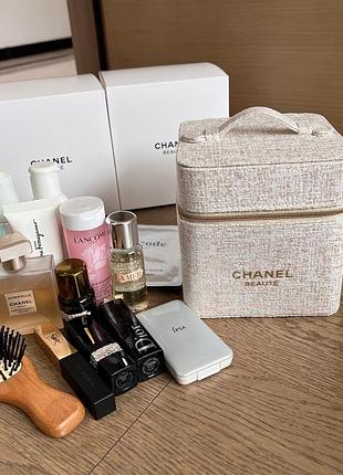 Косметичка vip gif в коробке