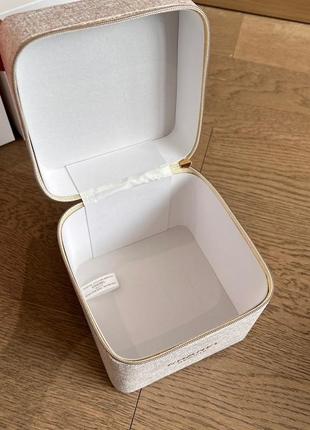 Косметичка vip gif в коробке