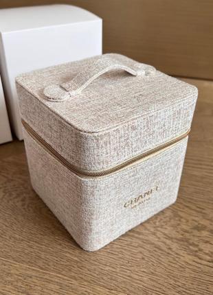 Косметичка vip gif в коробке