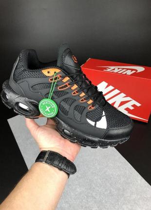 Жіночі кросівки  nike air max terrascape plus  чорні з білим\помаранчеві