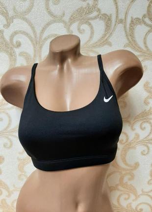 Спортивный топ nike dri-fit