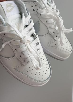 Кросівки nike sb dunk low triple •white lt.gray•2 фото