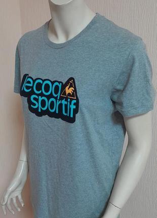 Фирменная футболка серого цвета с замшевым принтом le coq sportif, молниеносная отправка ⚡💫🚀4 фото