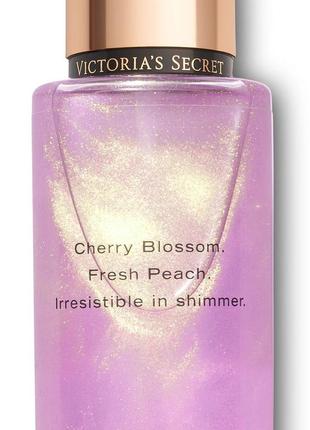 Парфюмированный набор для тела love spell shimmer от victoria's secret3 фото