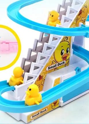 Игровой центр горка-трек с подъемником small-duck интерактивная игрушка скользящие утки с музыкой4 фото