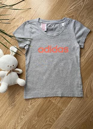 Футболка adidas на девочку