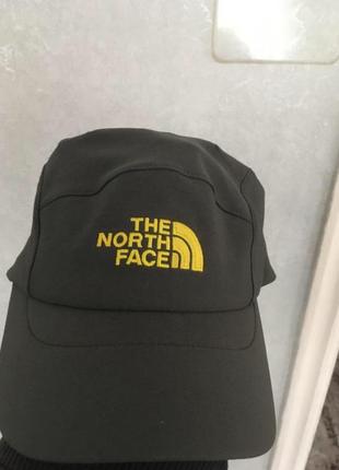 Кепка tnf