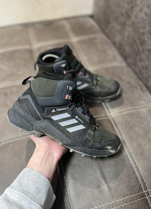 Чоловічі кросівки adidas terrex