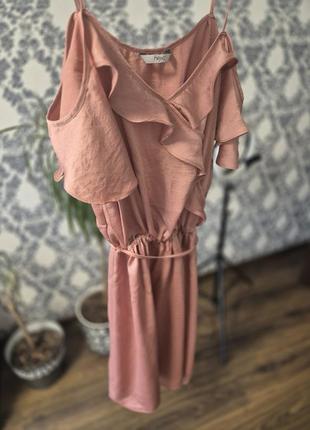 Великолепное платье s