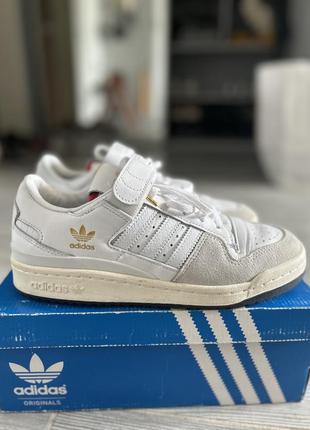 Кросівки adidas forum low, 38,5 розмір